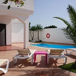villa-real-oliva.hotelsfuerteventura.org/